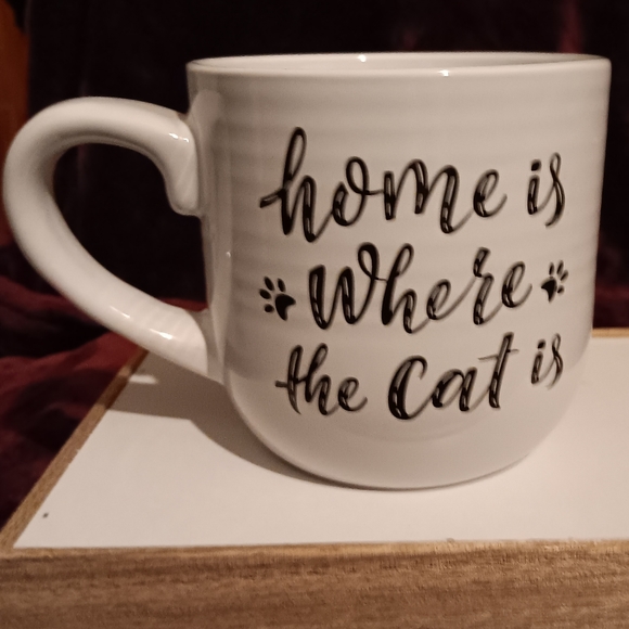 New Coffee/tea mug Home is where the cat is - Picture 2 of 4